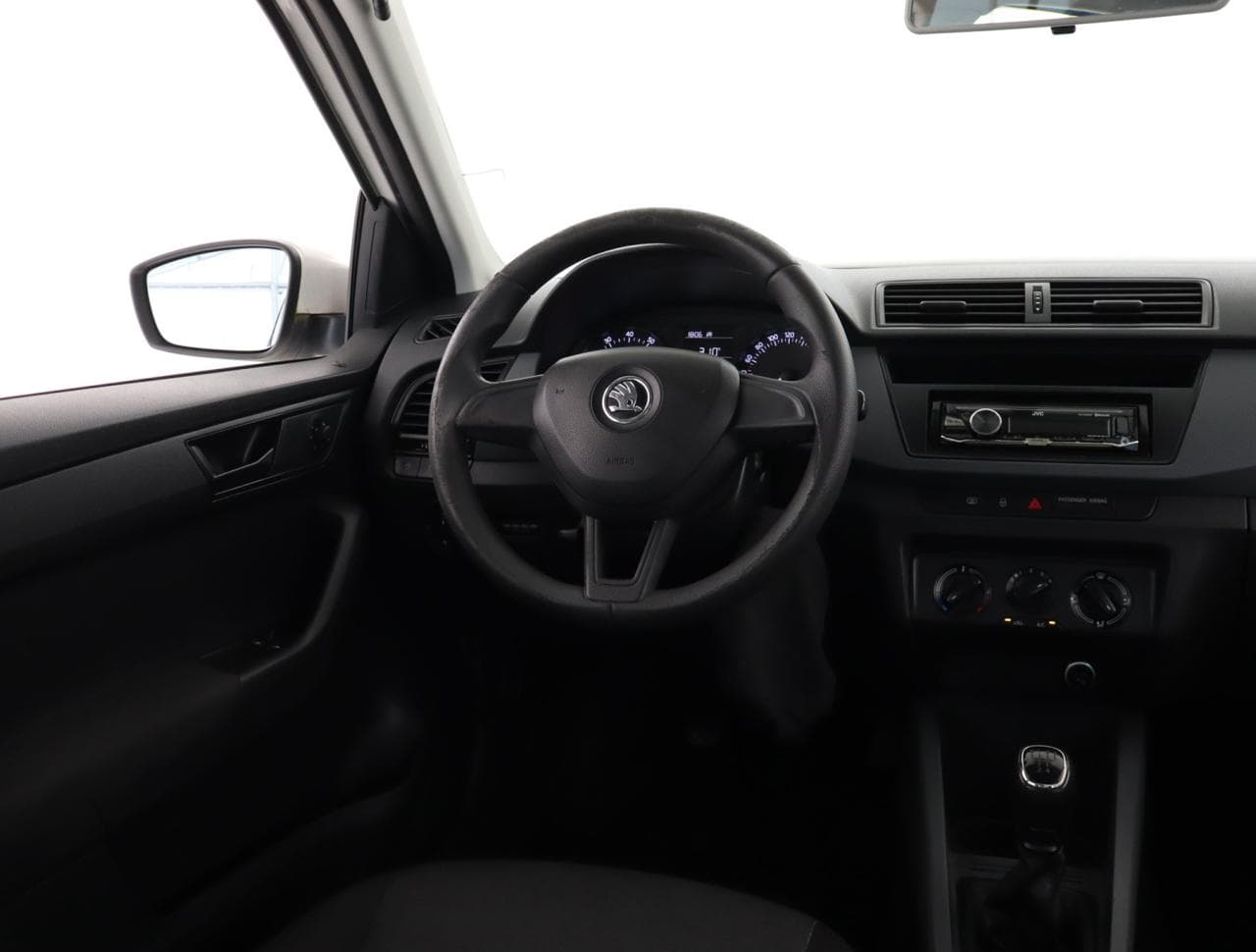 2015 Škoda FABIA - 15
