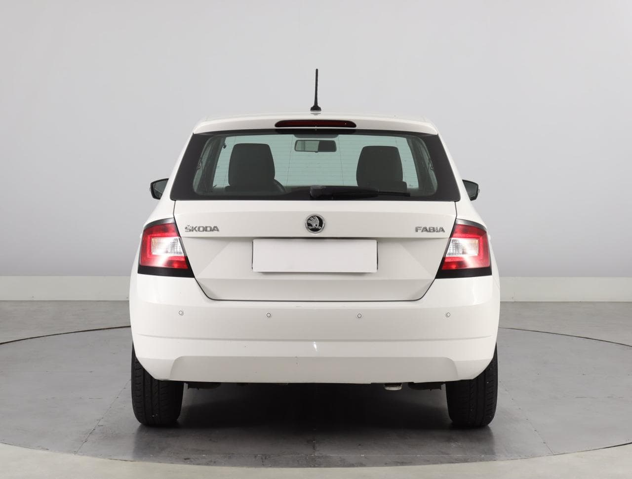 2015 Škoda FABIA - 10