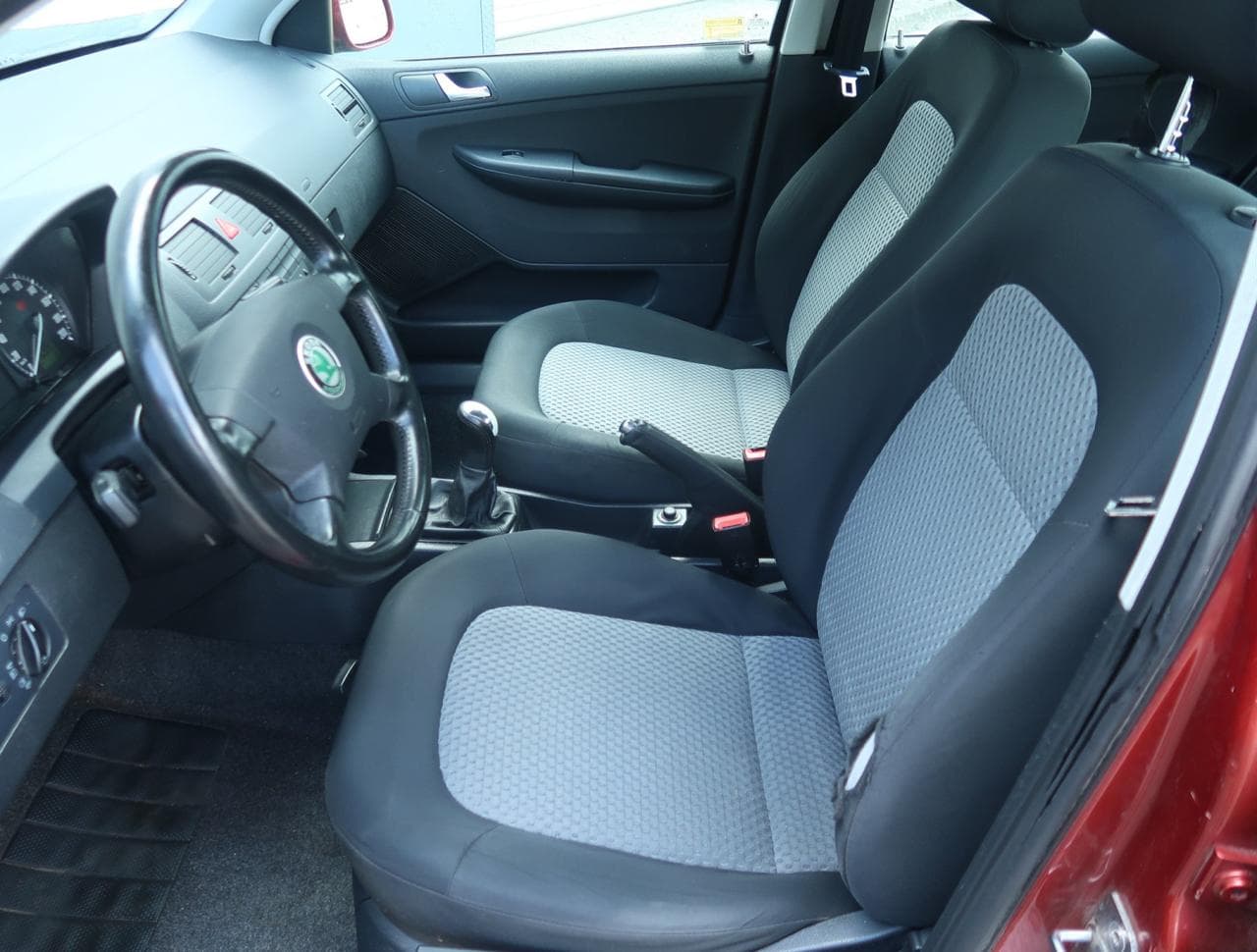 2004 Škoda FABIA - 30