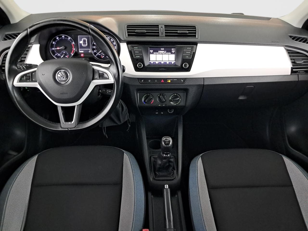 2015 Škoda FABIA - 14