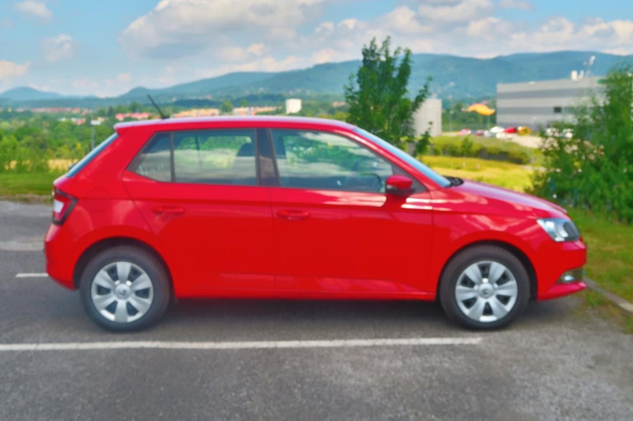 2015 Škoda FABIA - 12