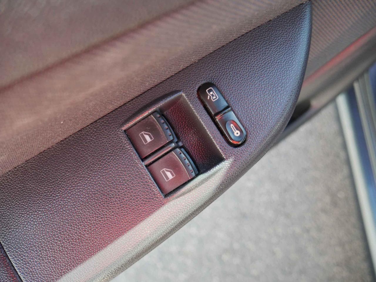 2004 Škoda FABIA - 19