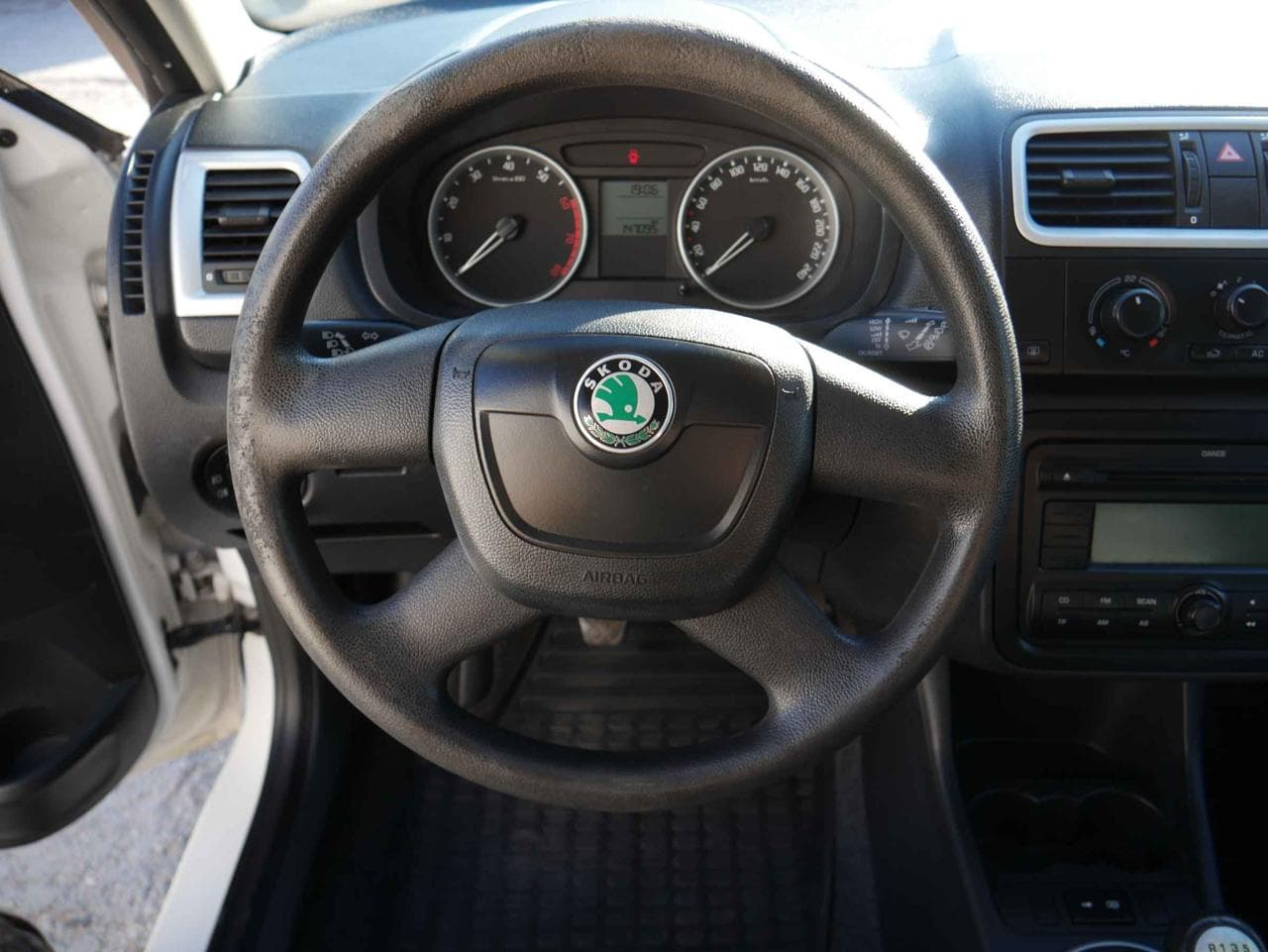 2010 Škoda FABIA - 25