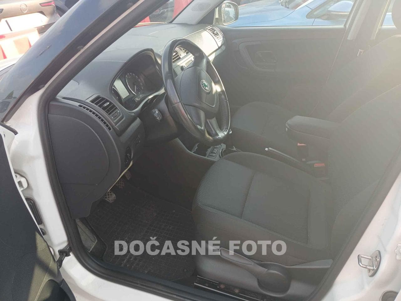 2011 Škoda FABIA - 5