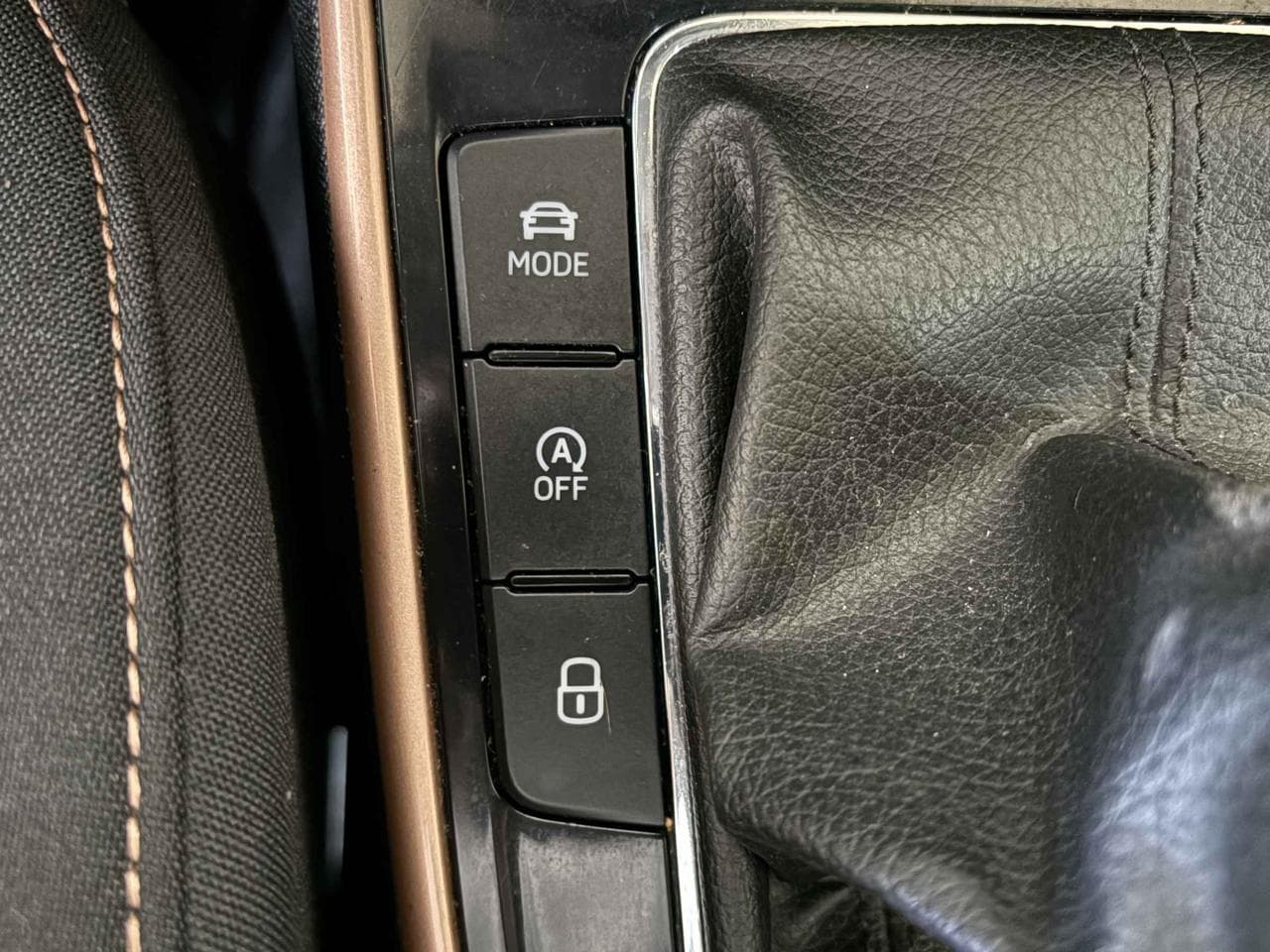2022 Škoda FABIA - 16