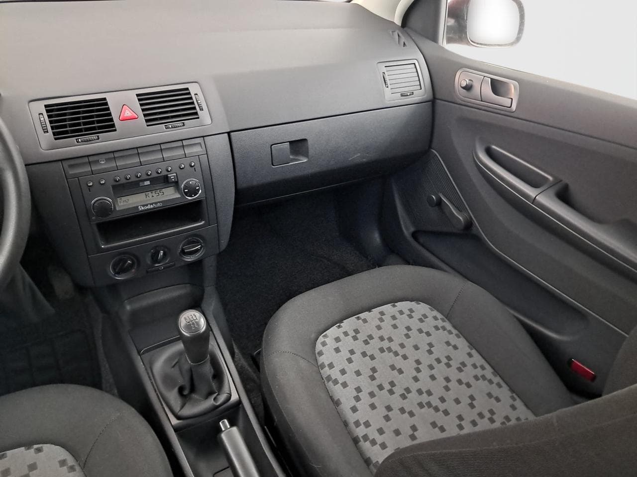 2005 Škoda FABIA - 10