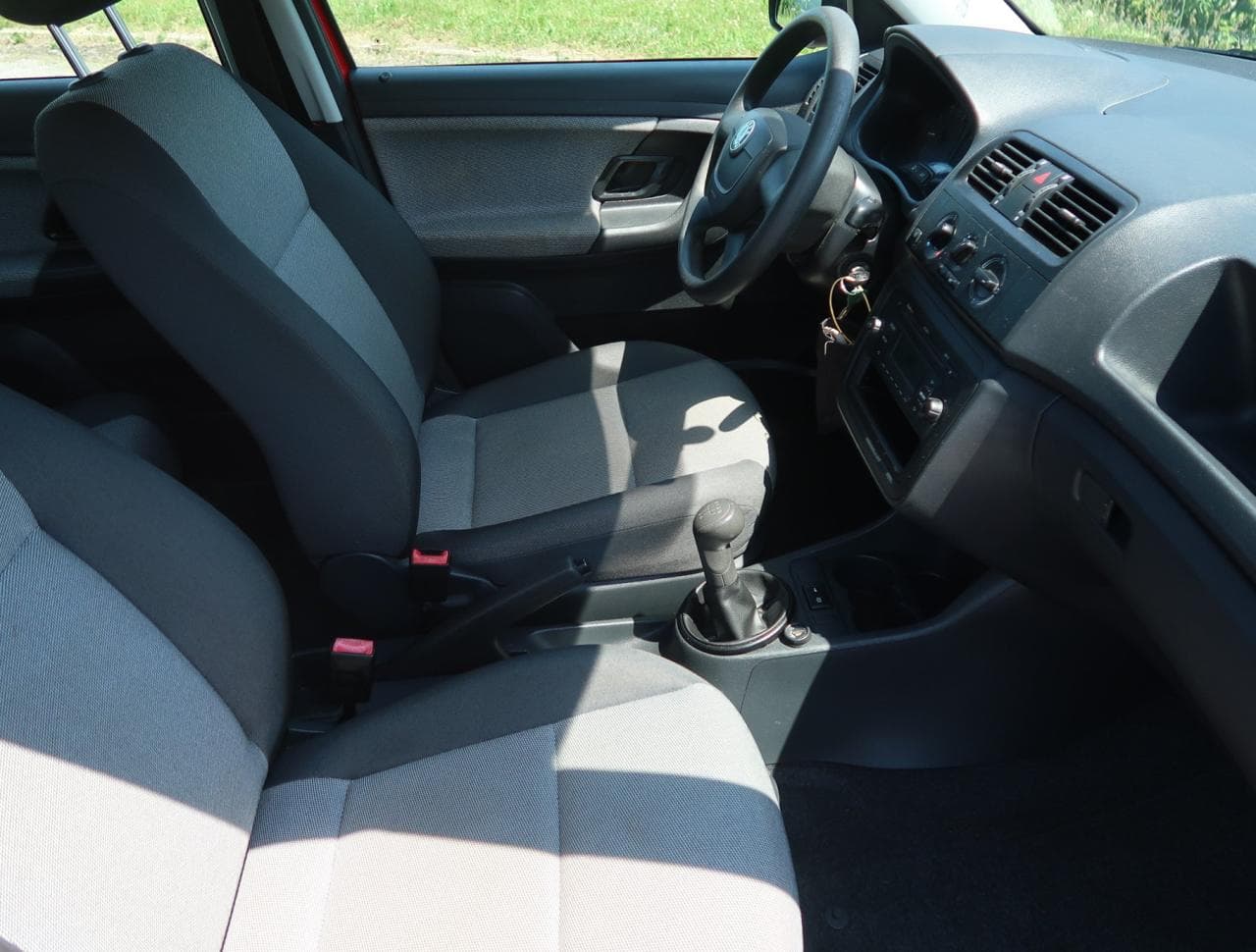 2012 Škoda FABIA - 23