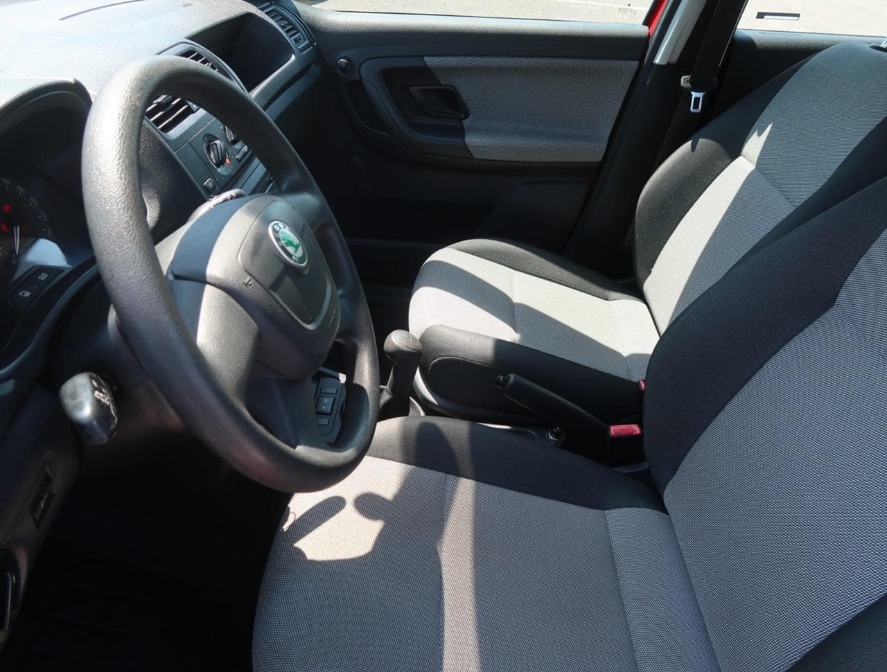 2012 Škoda FABIA - 31