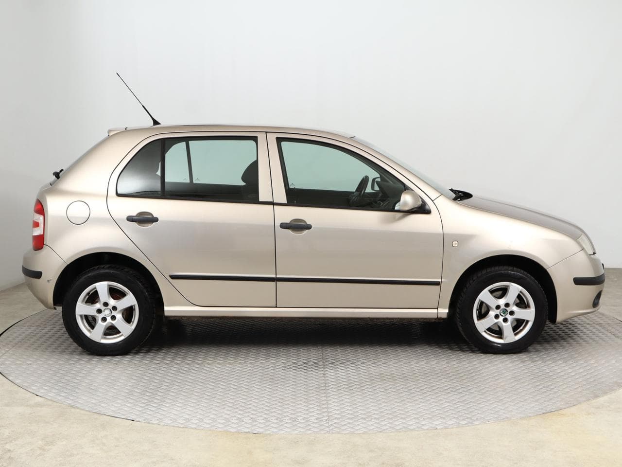 2005 Škoda FABIA - 8