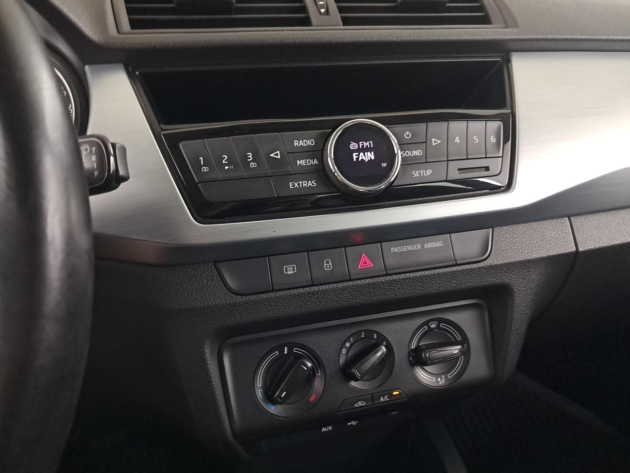 2016 Škoda FABIA - 31