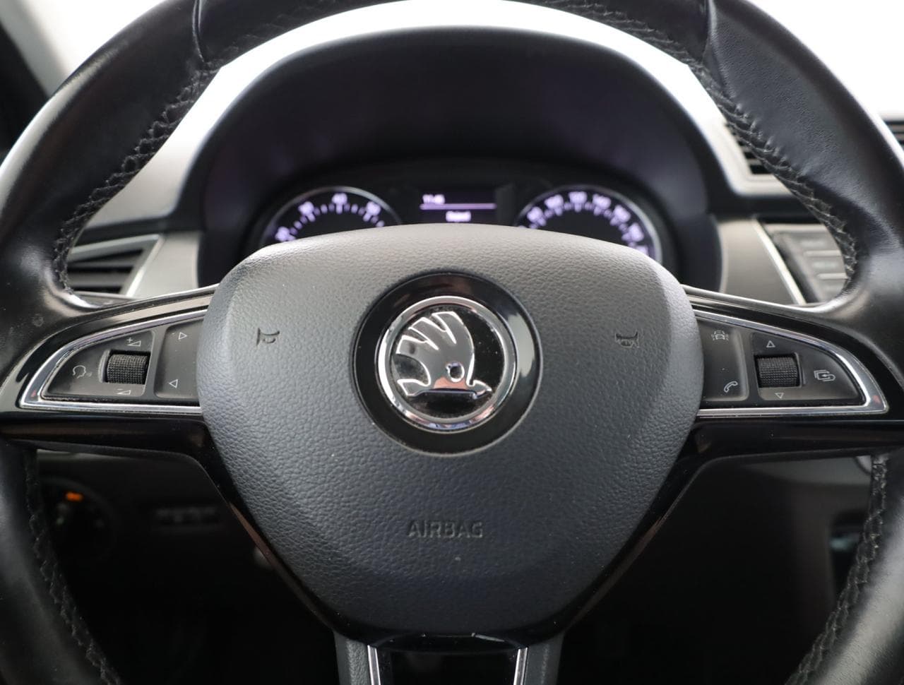 2018 Škoda FABIA - 26