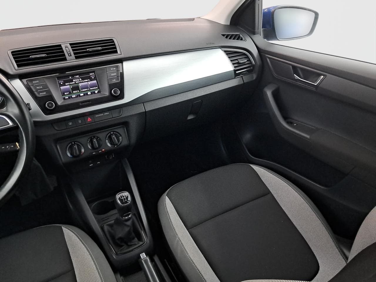 2016 Škoda FABIA - 21