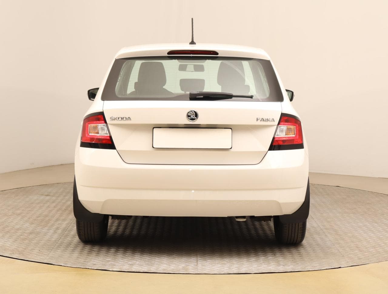 2017 Škoda FABIA - 10
