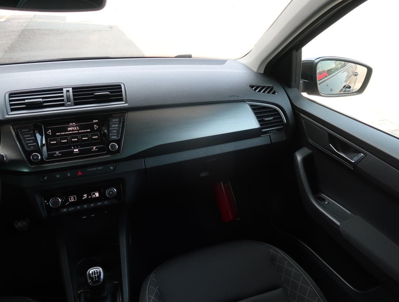2017 Škoda FABIA - 11