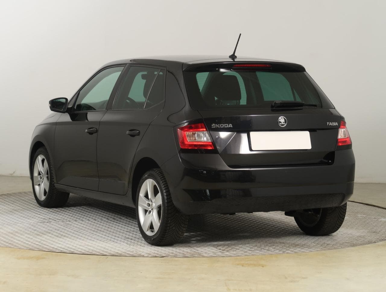 2017 Škoda FABIA - 5