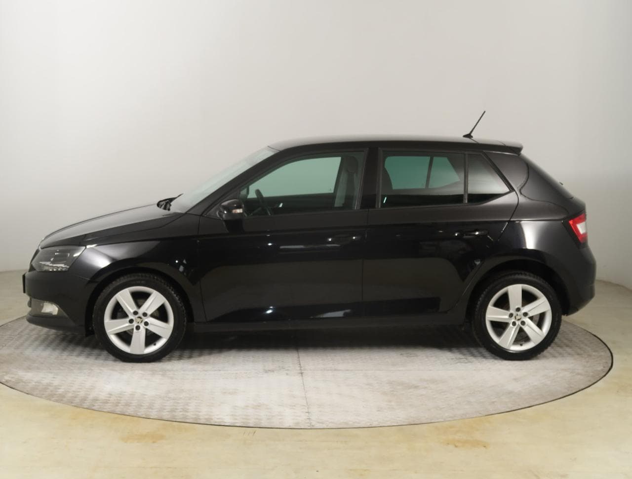 2017 Škoda FABIA - 4