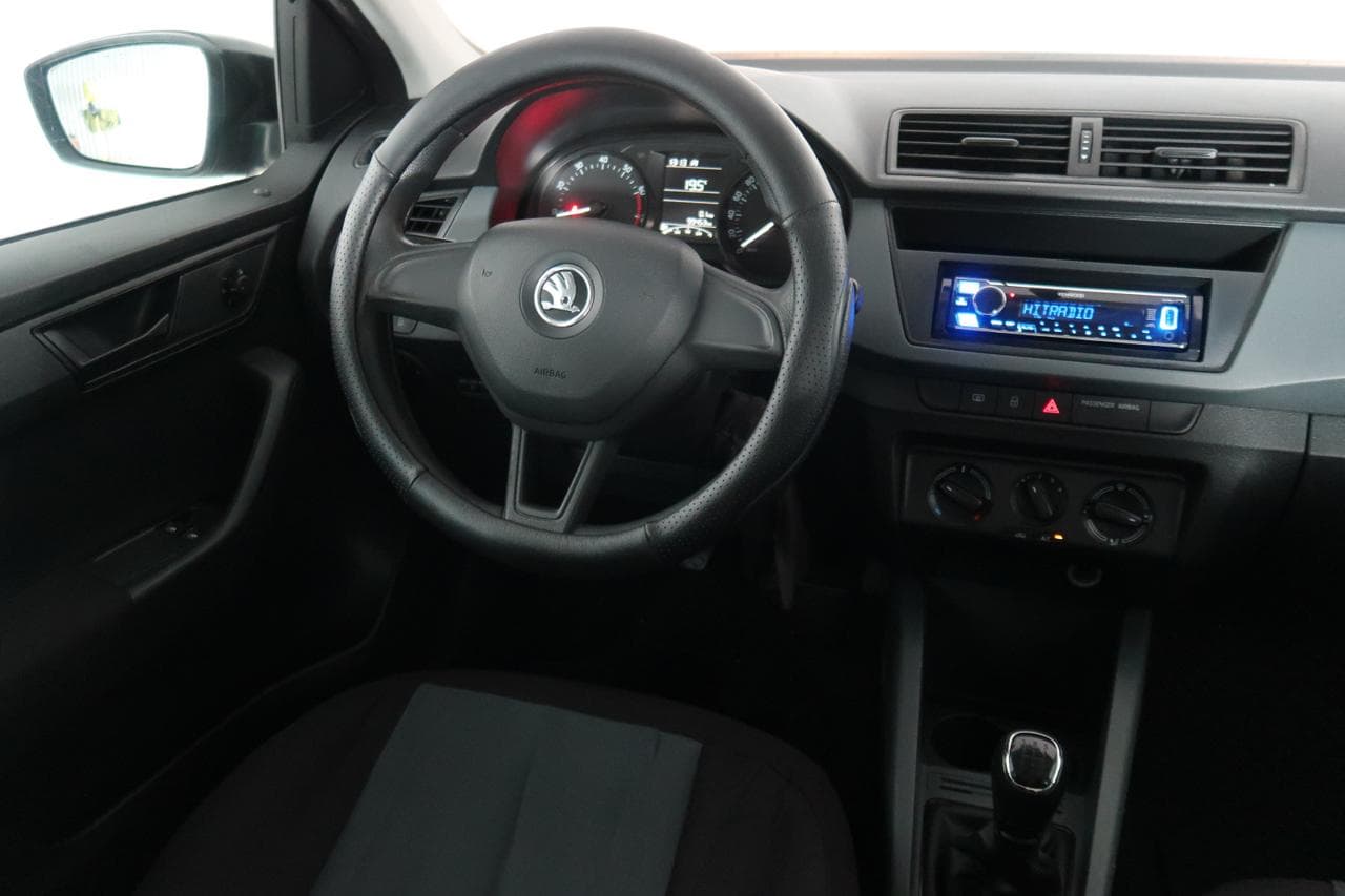 2016 Škoda FABIA - 9