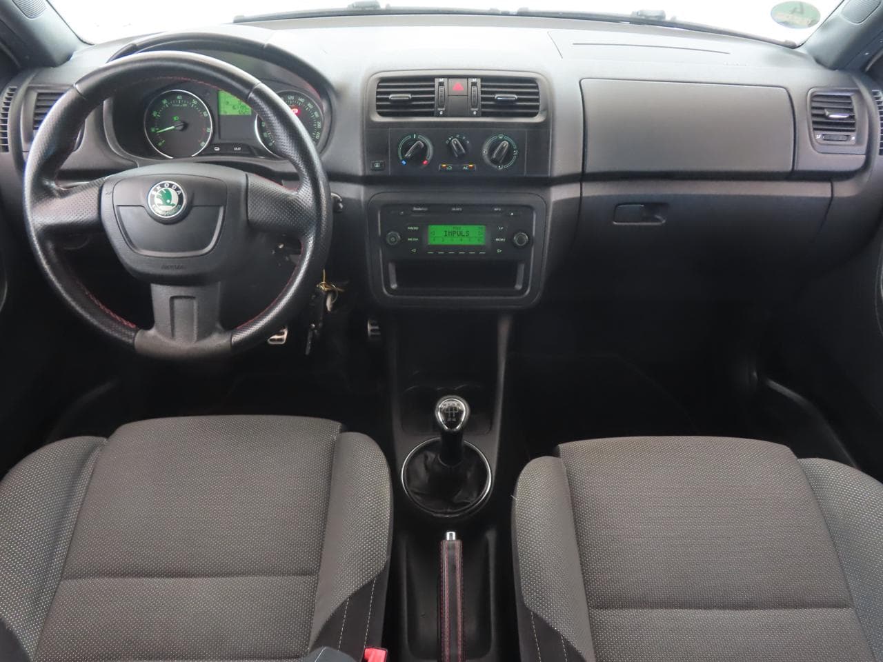 2011 Škoda FABIA - 10