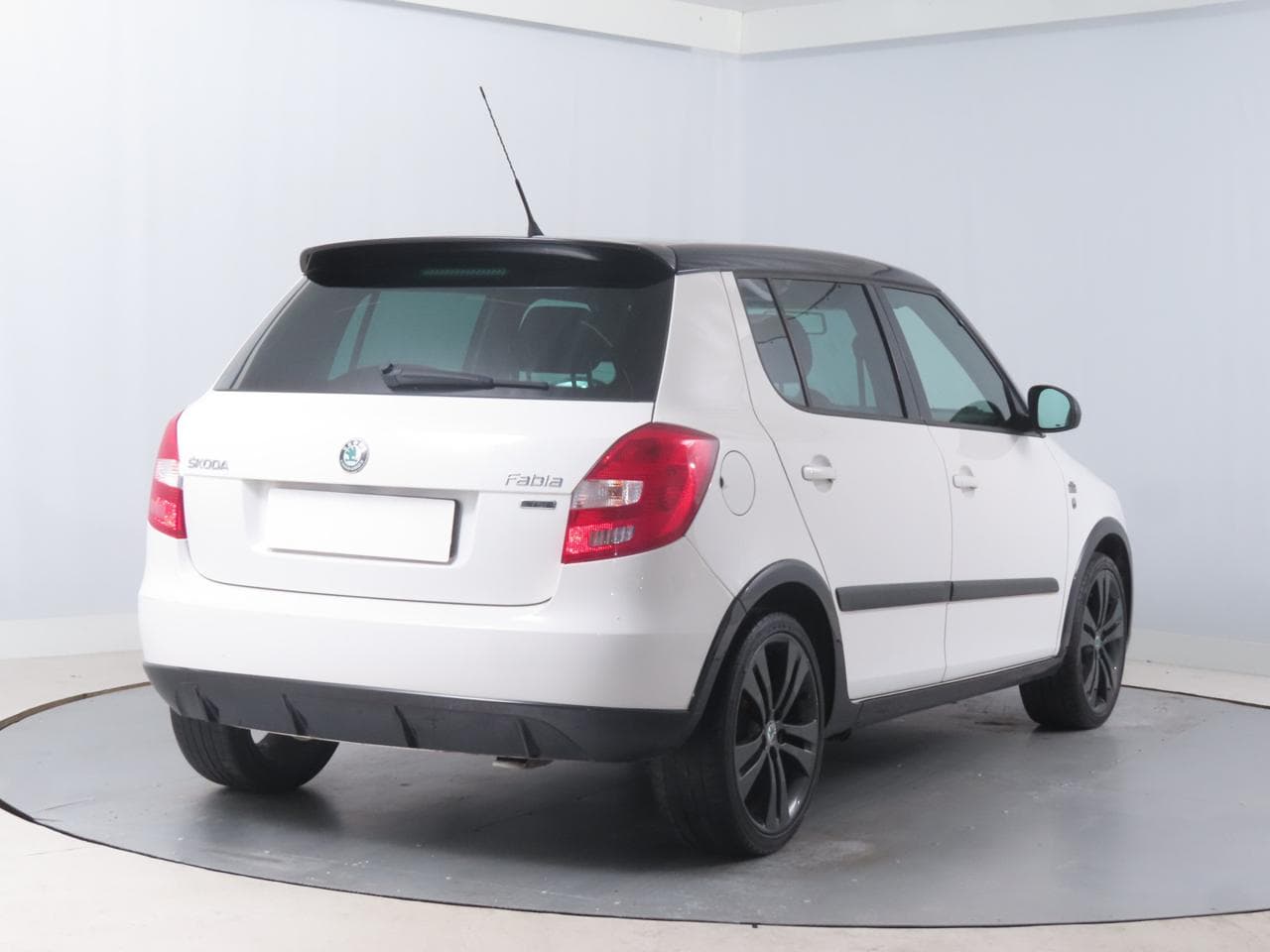 2011 Škoda FABIA - 7