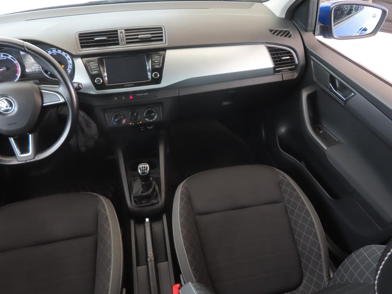 2018 Škoda FABIA - 11