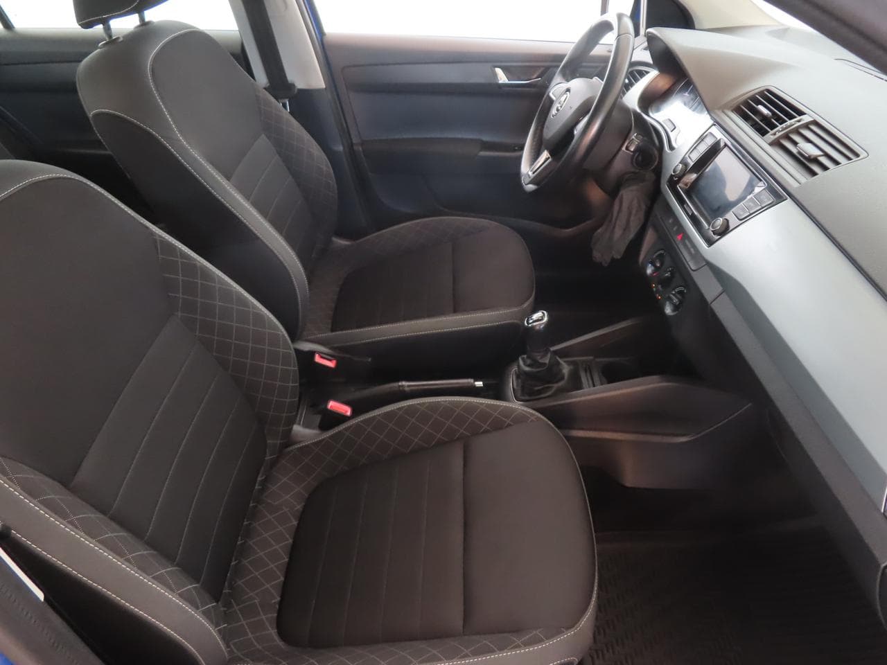 2018 Škoda FABIA - 12