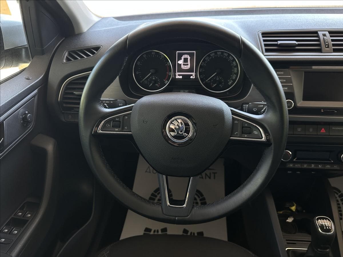 2016 Škoda FABIA - 15