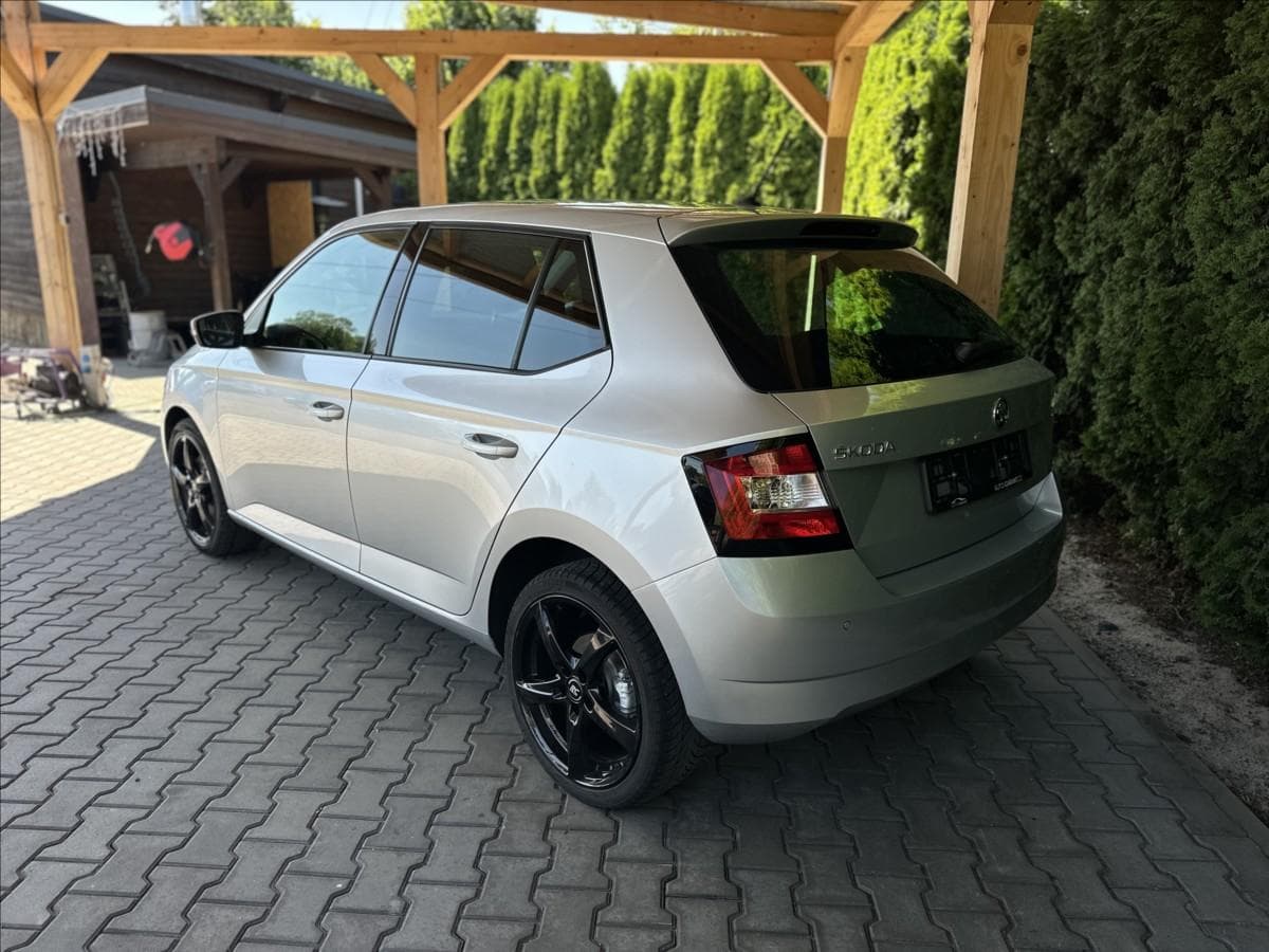 2016 Škoda FABIA - 4