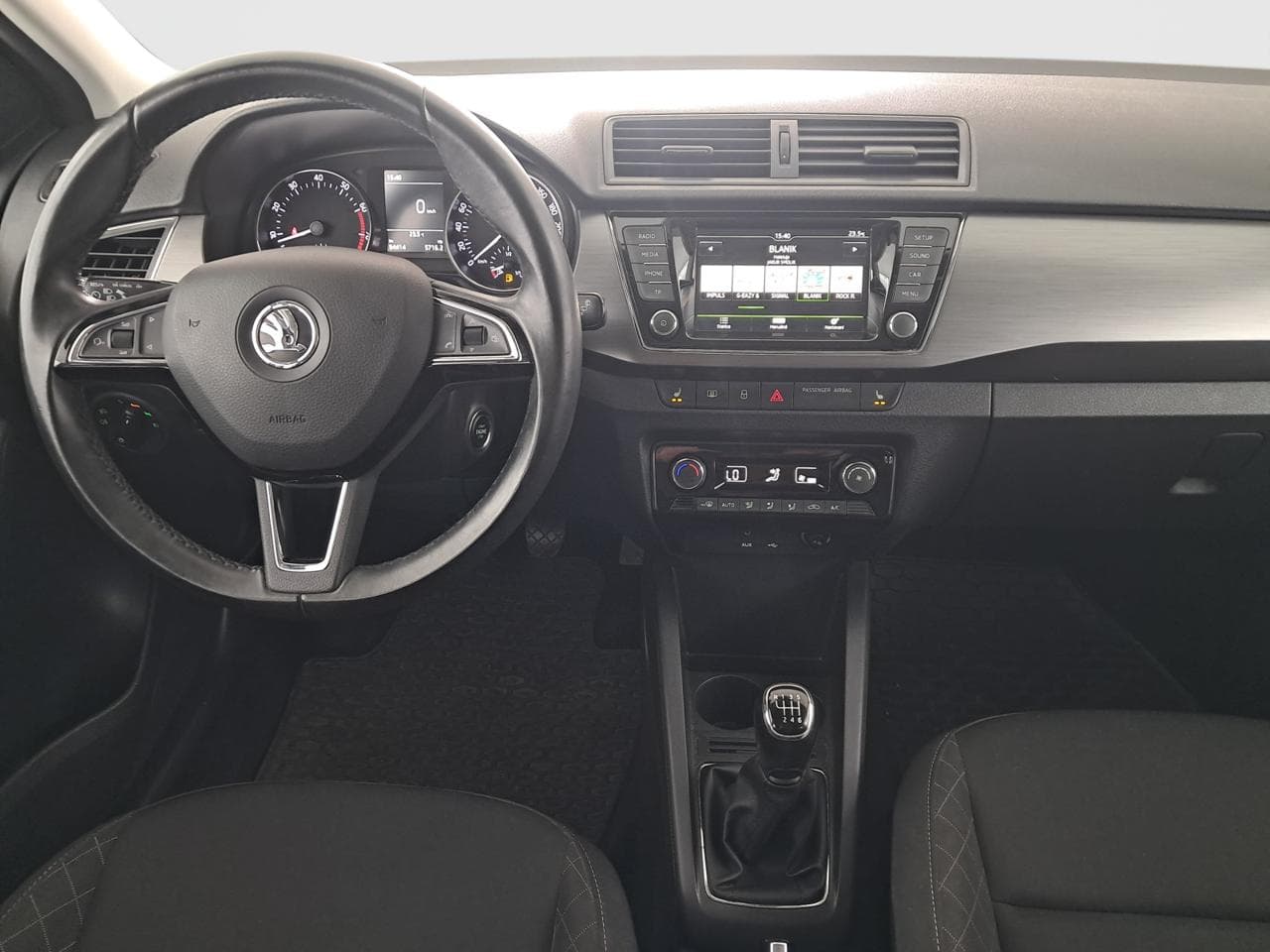2016 Škoda FABIA - 10