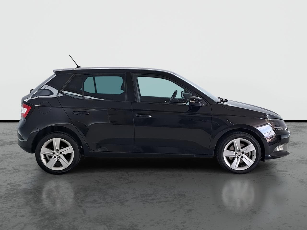 2016 Škoda FABIA - 8