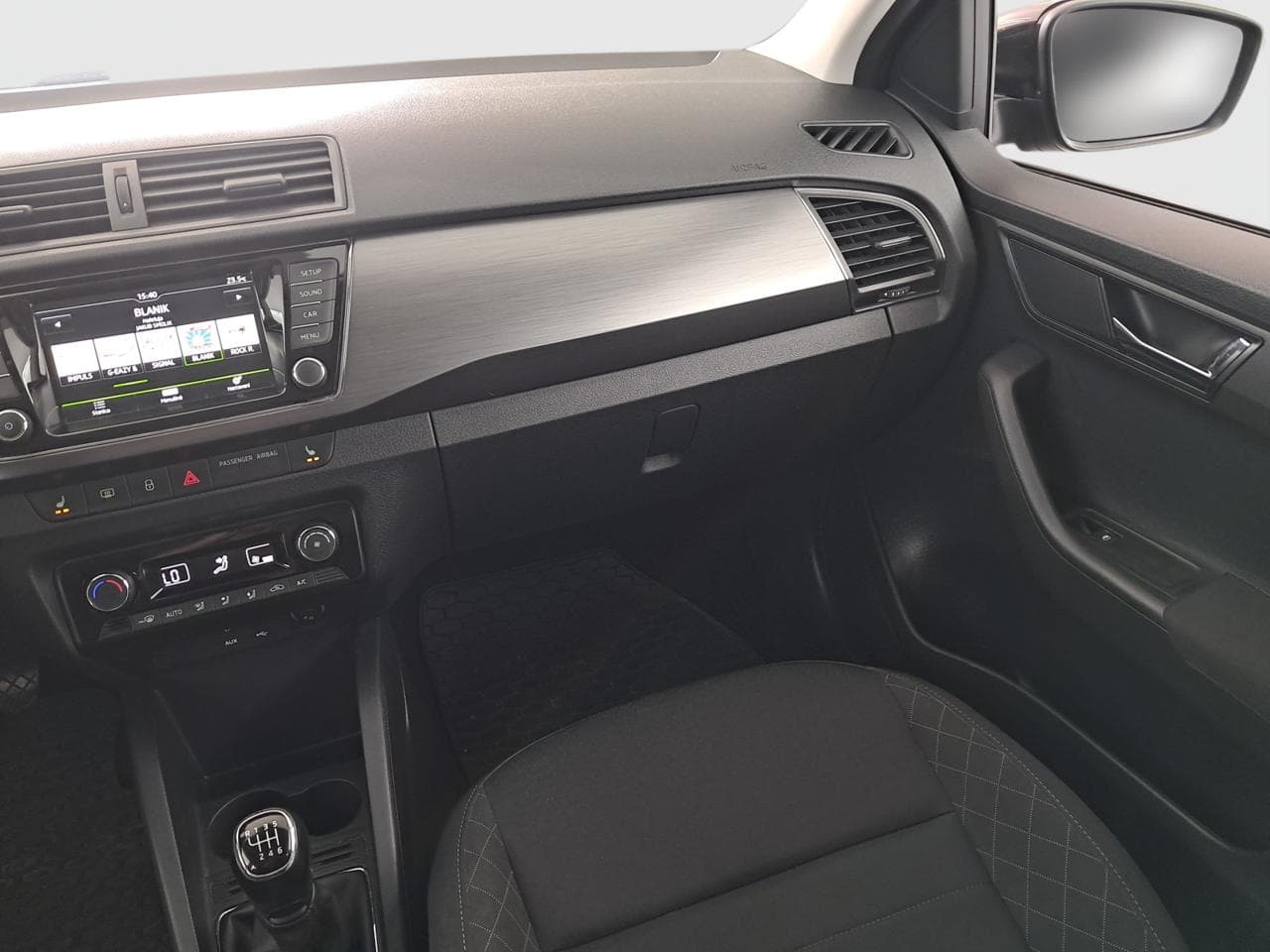 2016 Škoda FABIA - 11