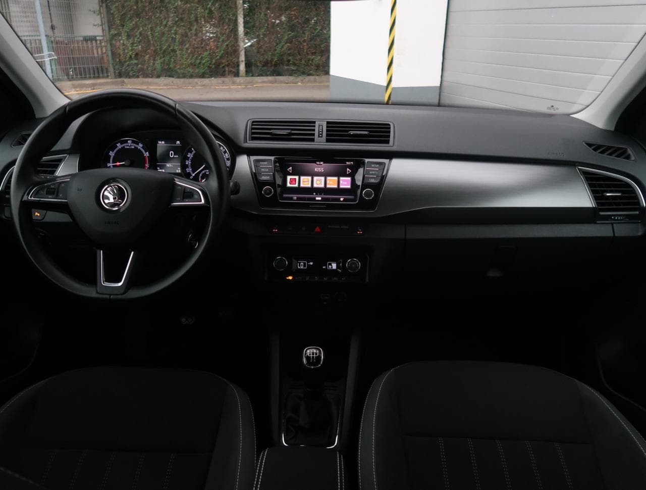 2019 Škoda FABIA - 10
