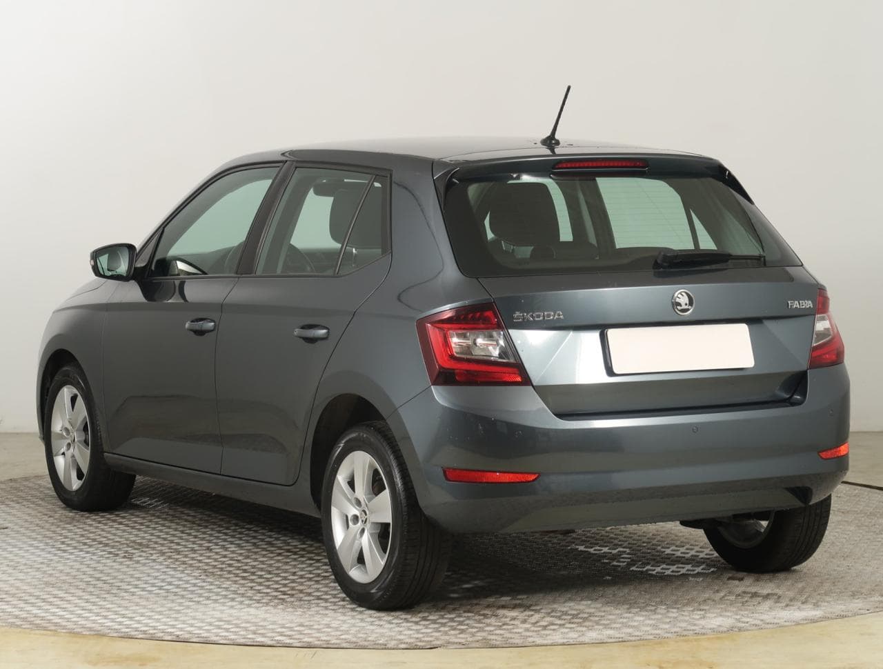 2019 Škoda FABIA - 5