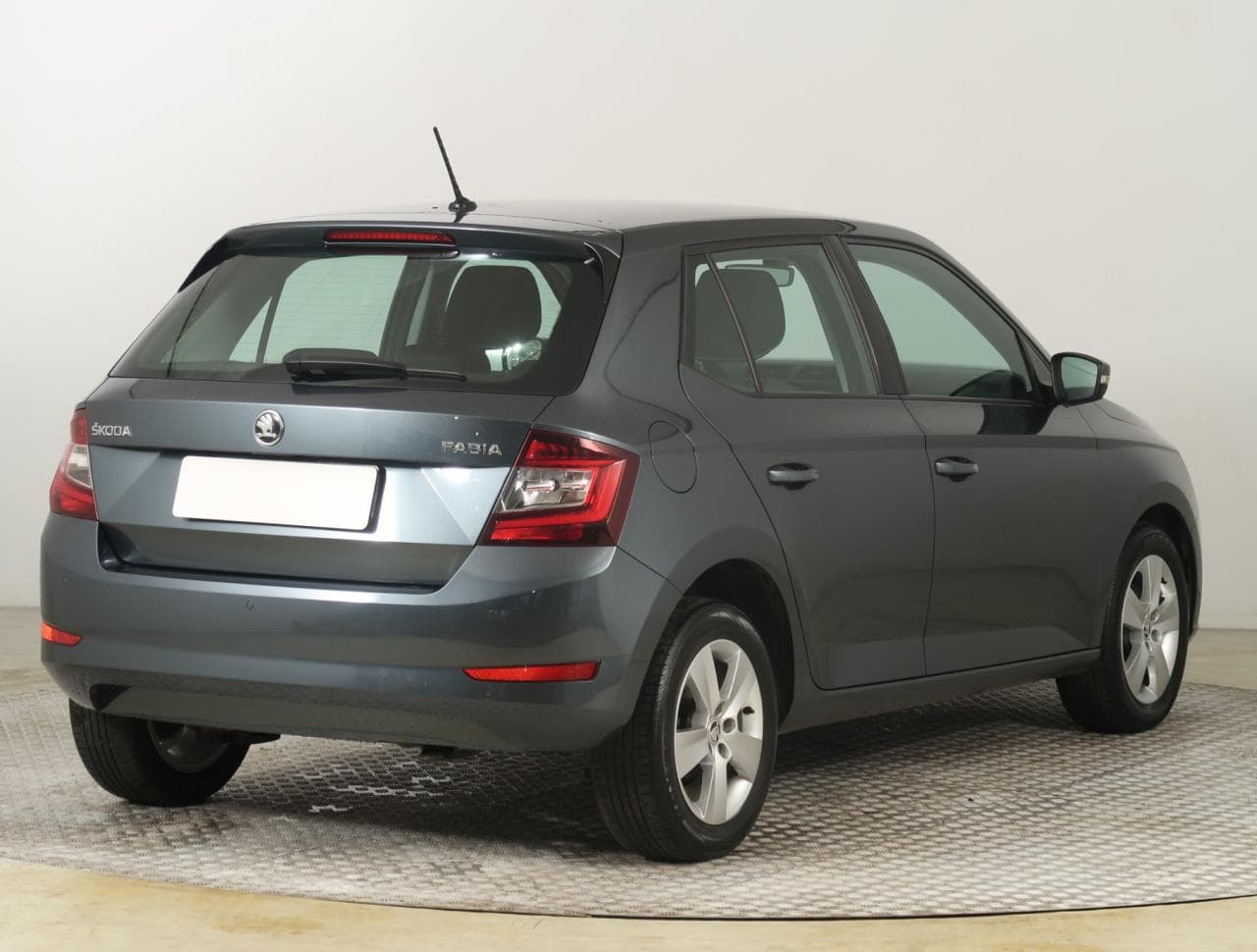 2019 Škoda FABIA - 7