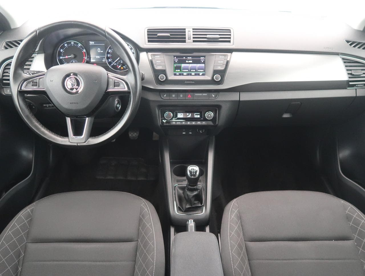 2017 Škoda FABIA - 10