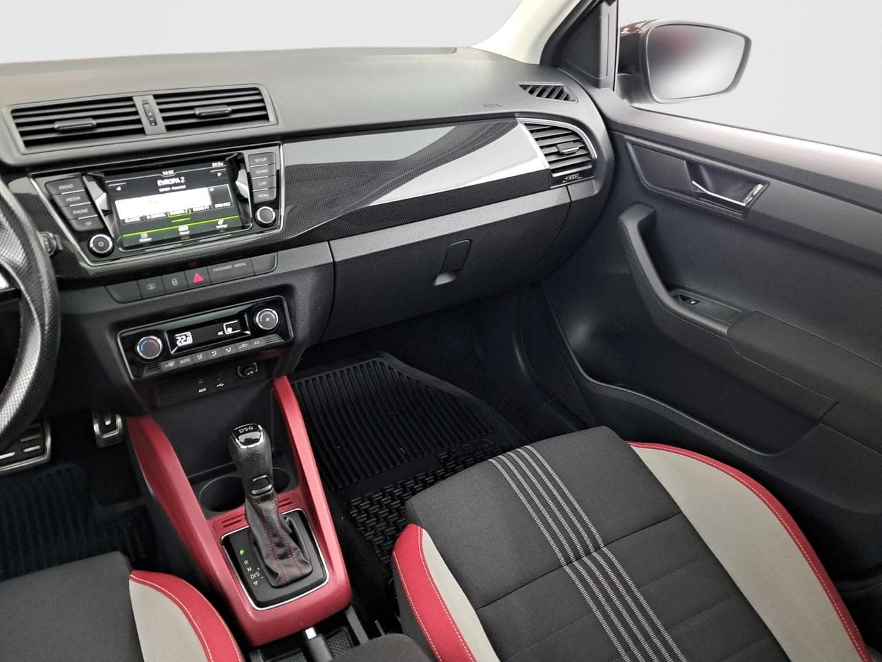 2017 Škoda FABIA - 11