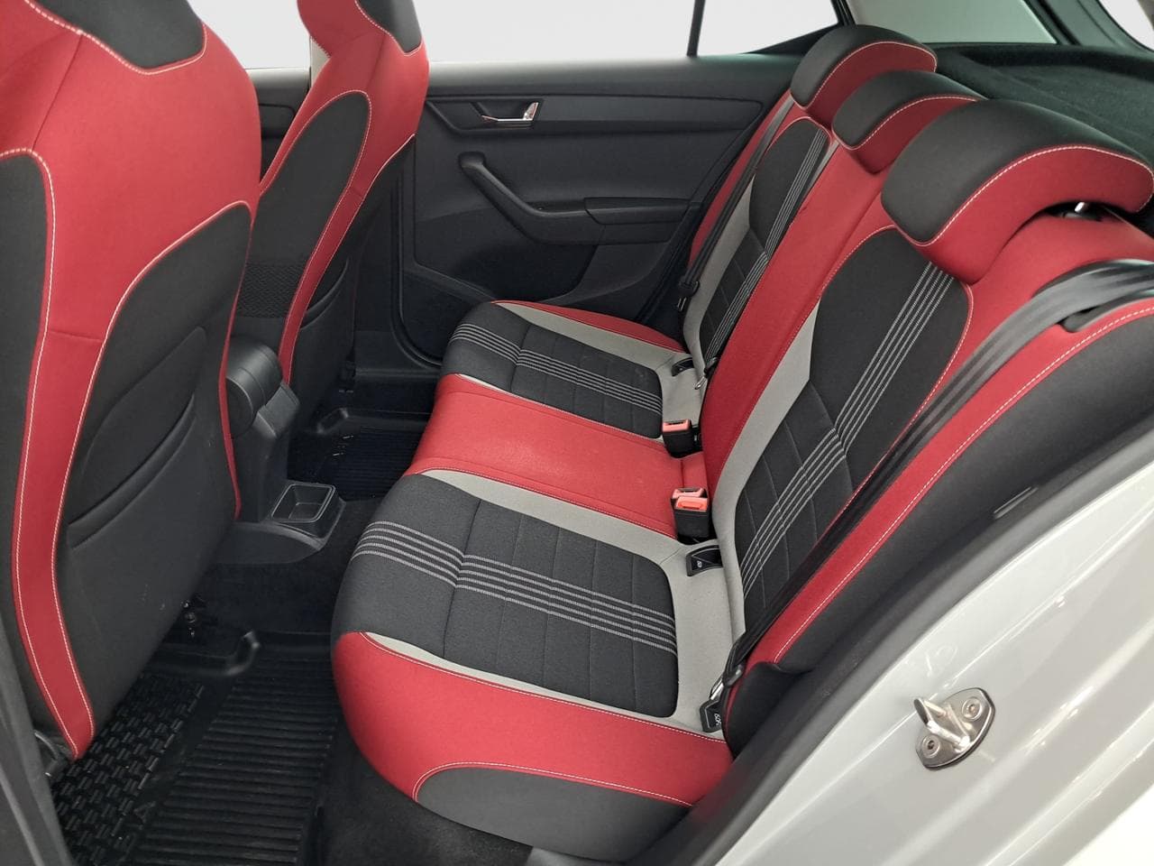 2017 Škoda FABIA - 15