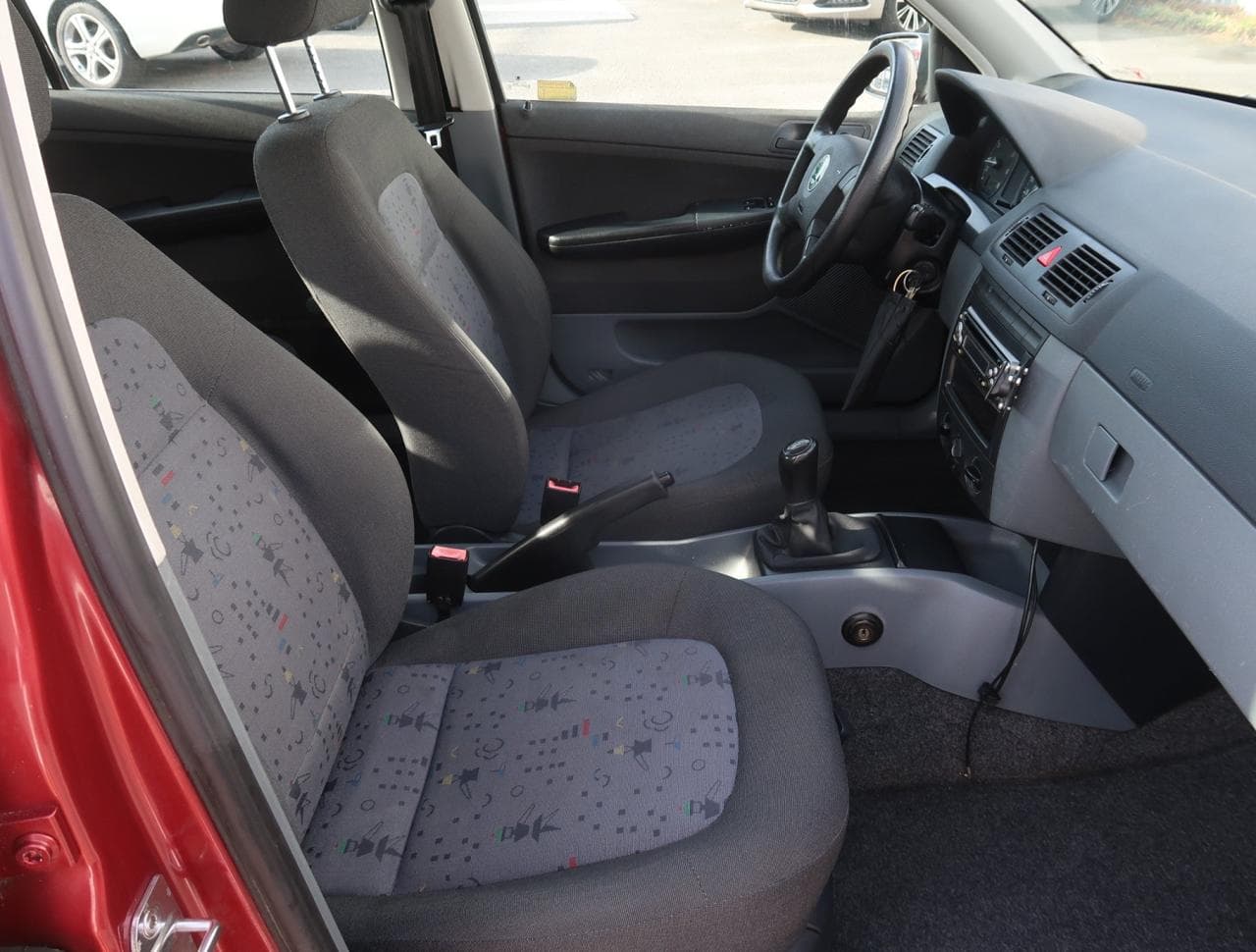2004 Škoda FABIA - 12