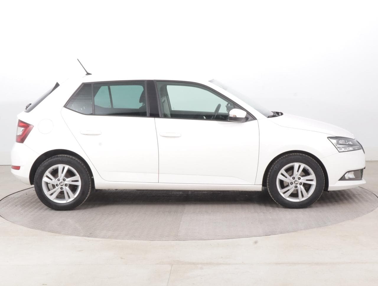 2021 Škoda FABIA - 8