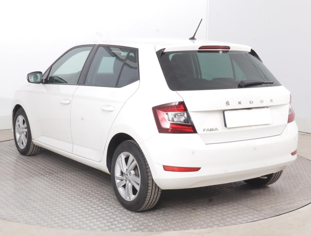 2021 Škoda FABIA - 5