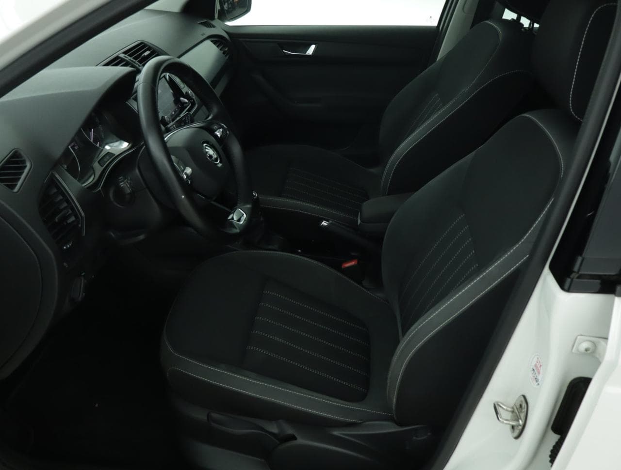 2021 Škoda FABIA - 16