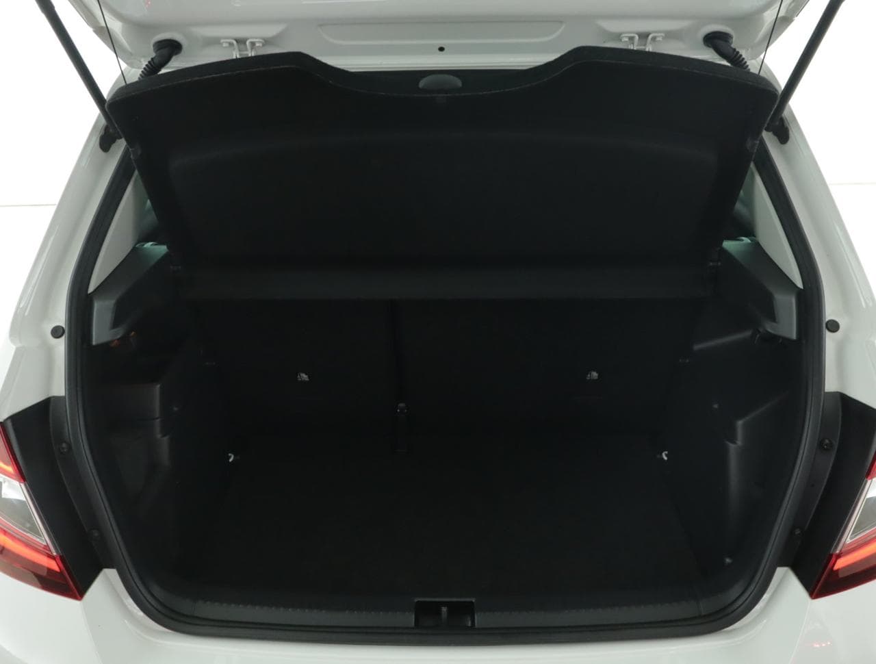 2021 Škoda FABIA - 19