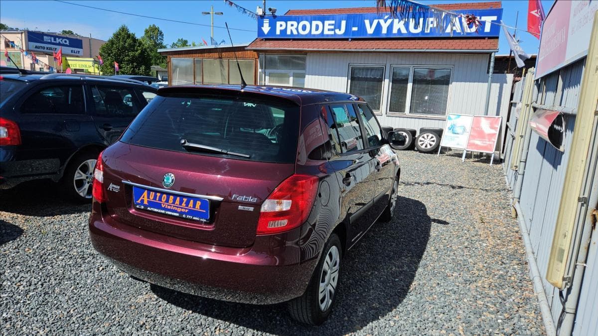 2011 Škoda FABIA - 5