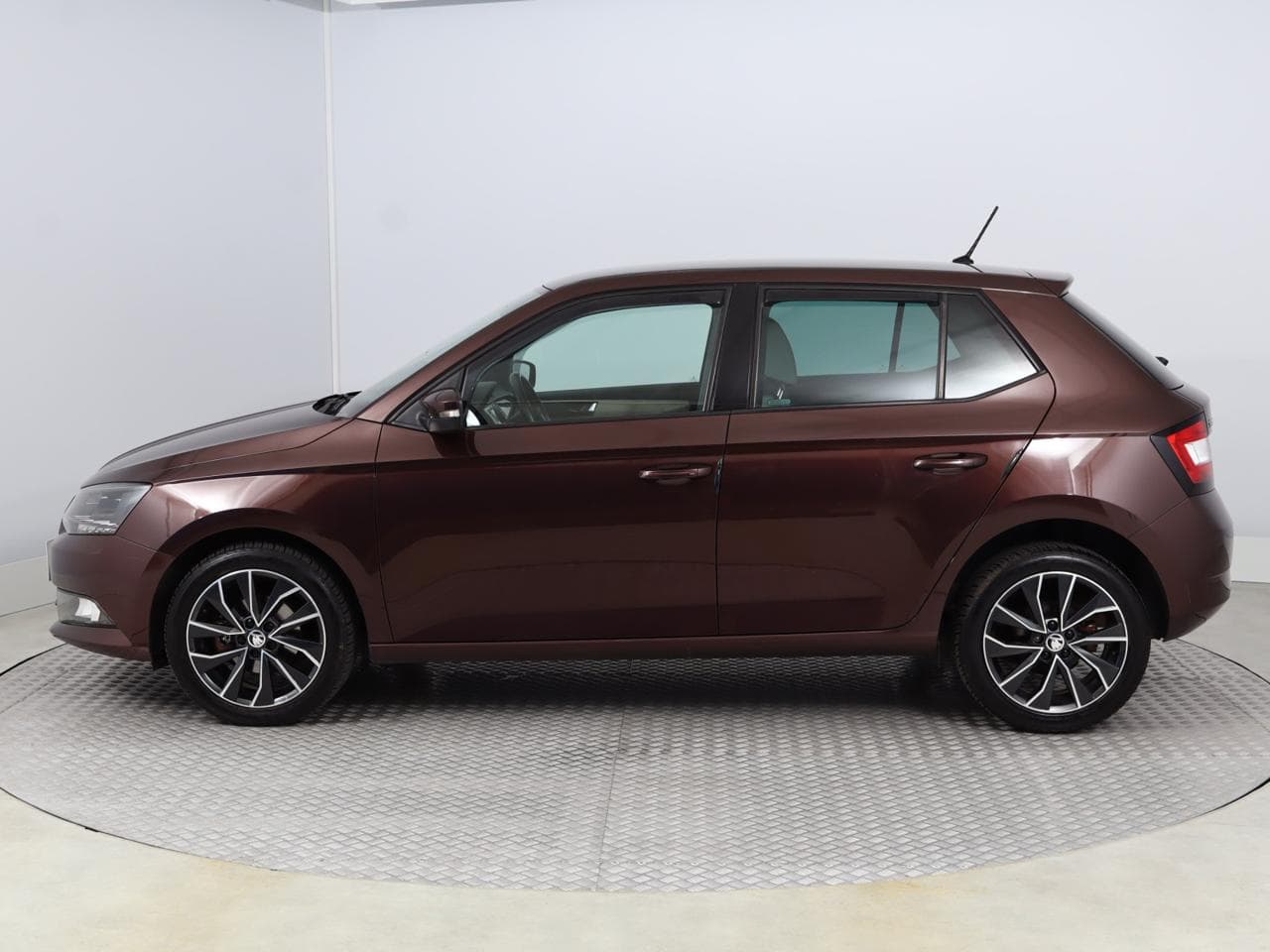 2016 Škoda FABIA - 4