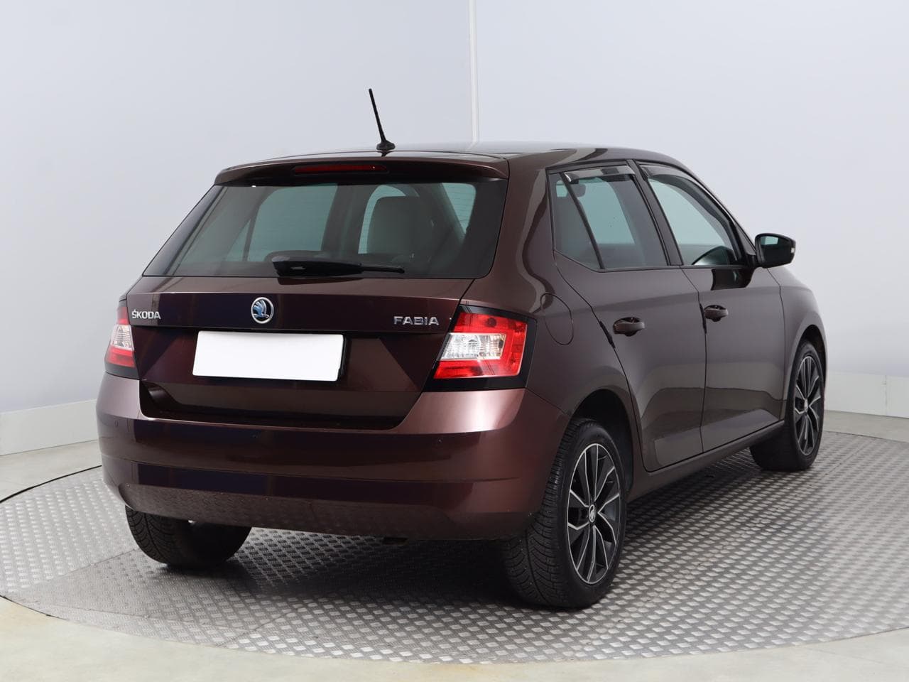 2016 Škoda FABIA - 7