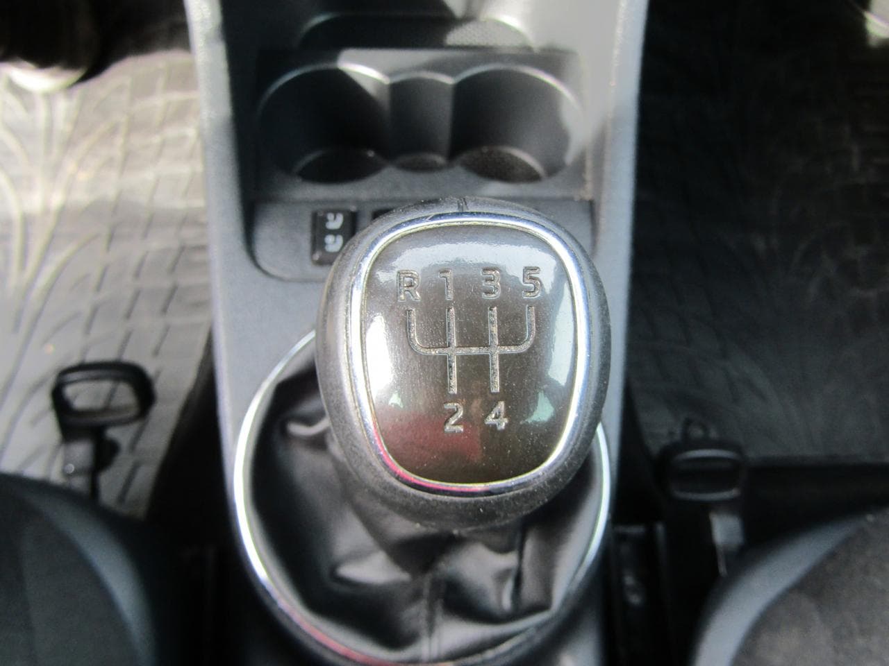 2014 Škoda FABIA - 15
