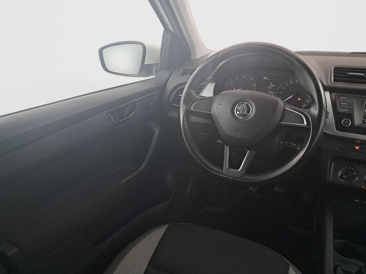 2016 Škoda FABIA - 9
