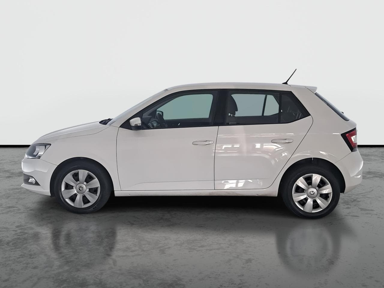2016 Škoda FABIA - 4