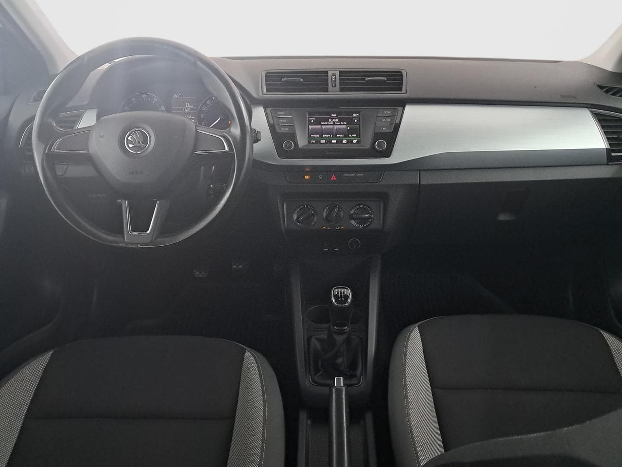 2016 Škoda FABIA - 10