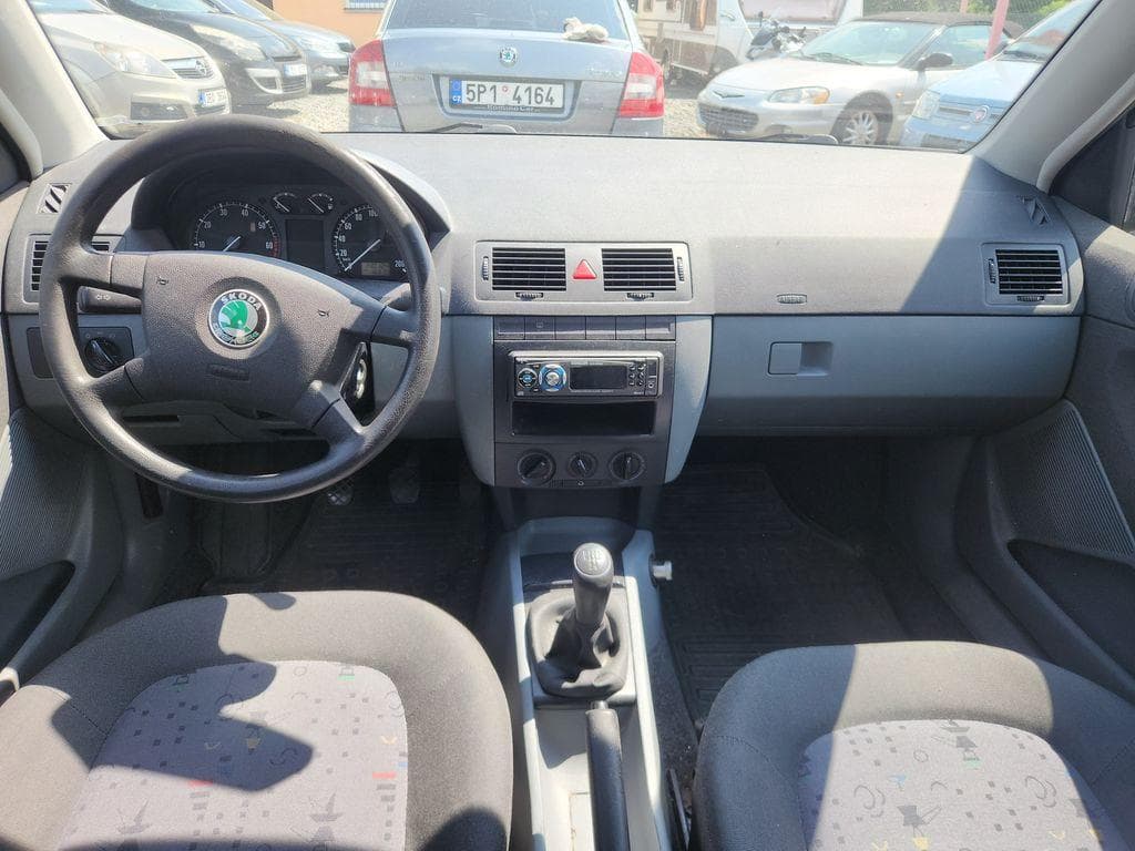 2004 Škoda FABIA - 9