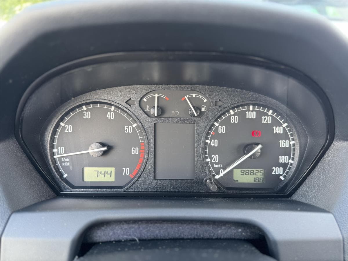 2000 Škoda FABIA - 10
